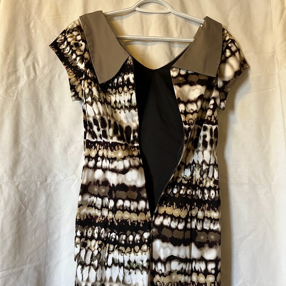 Dress - Picture 4 of 4